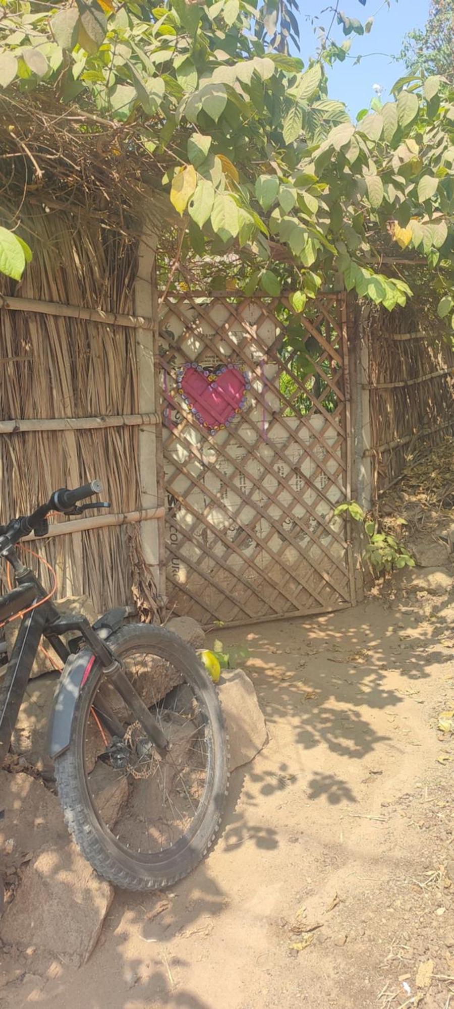 Hearthspace Hampi - Small Home, A Low-Impact Backpackers Hostel 外观 照片