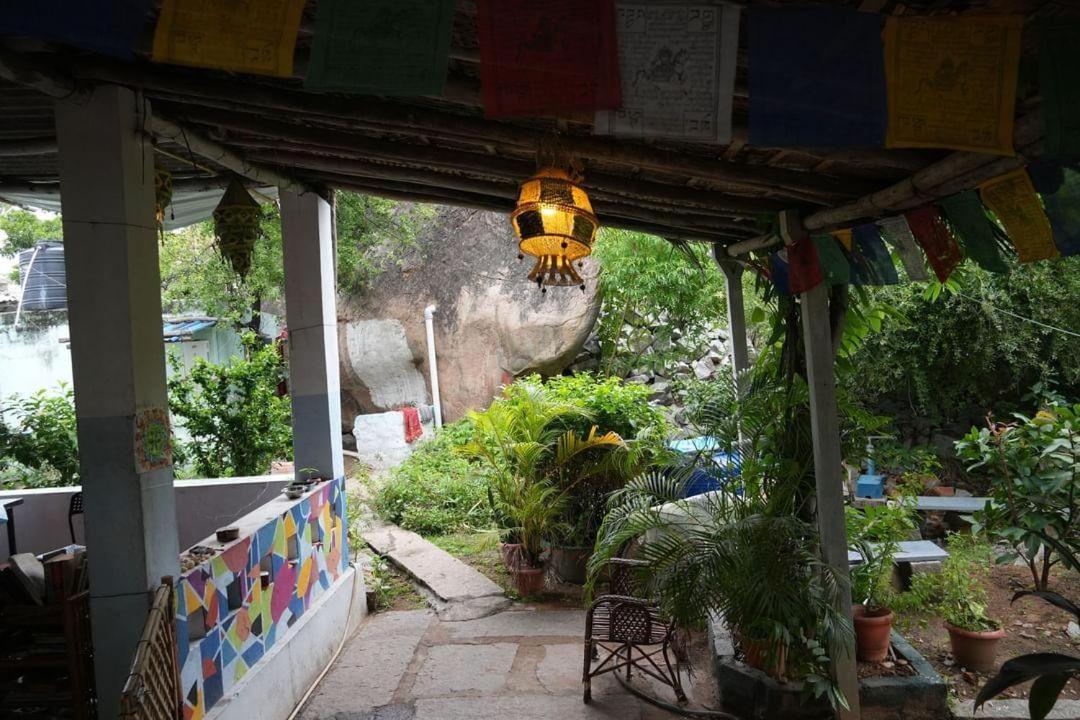 Hearthspace Hampi - Small Home, A Low-Impact Backpackers Hostel 外观 照片